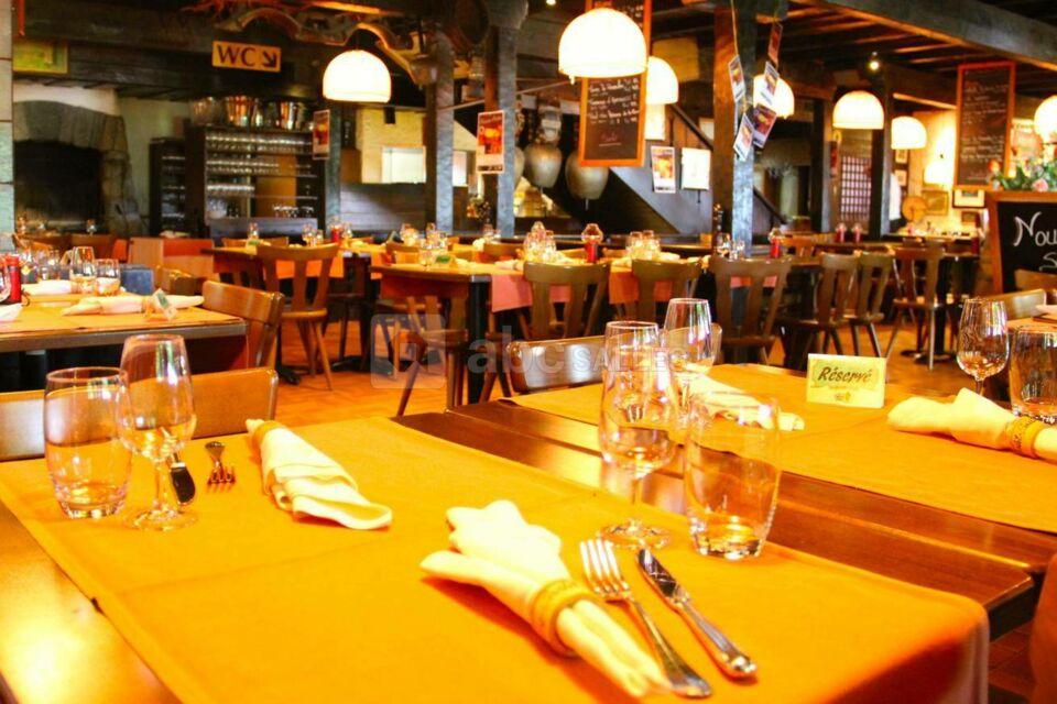 Le Chalet Suisse