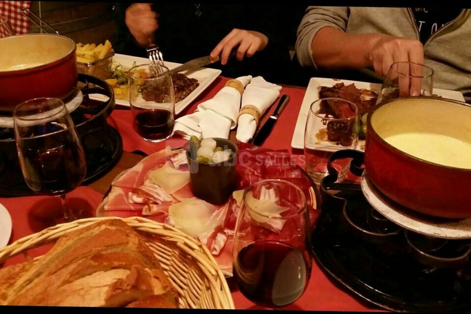 Le Chalet Suisse
