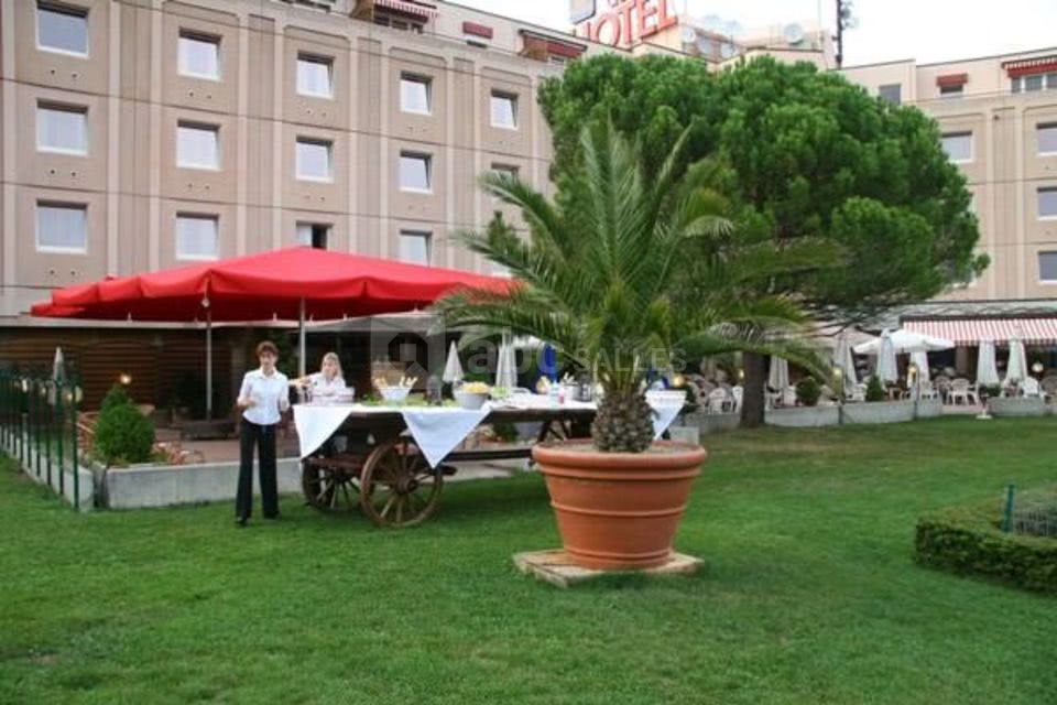 Everness Hôtel & Resort