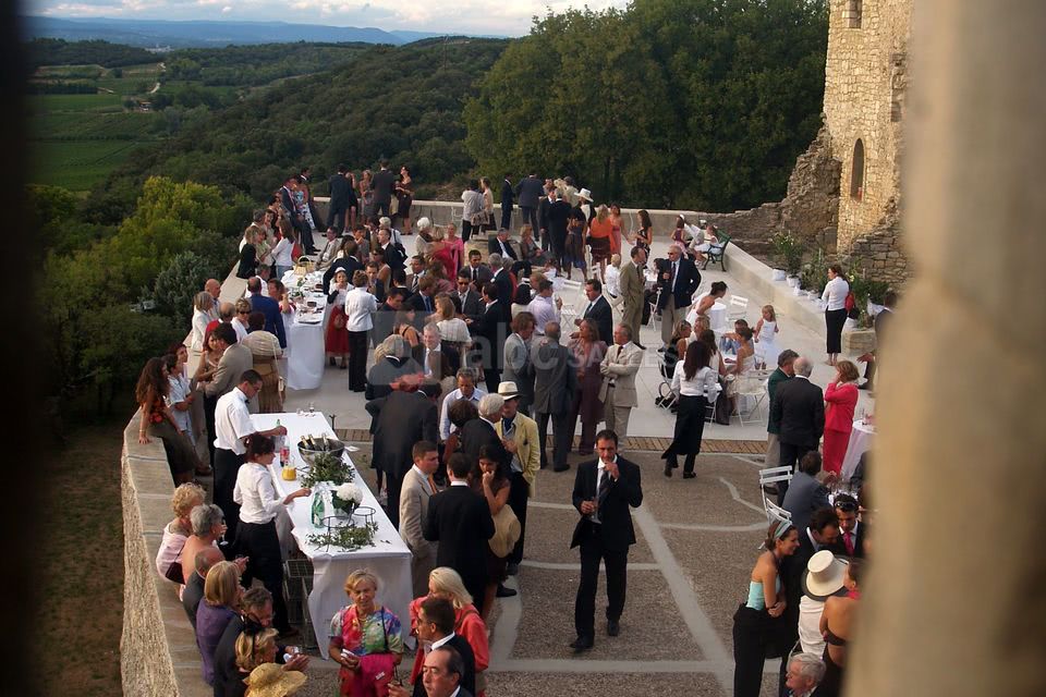 Cocktail sur la grande terrasse