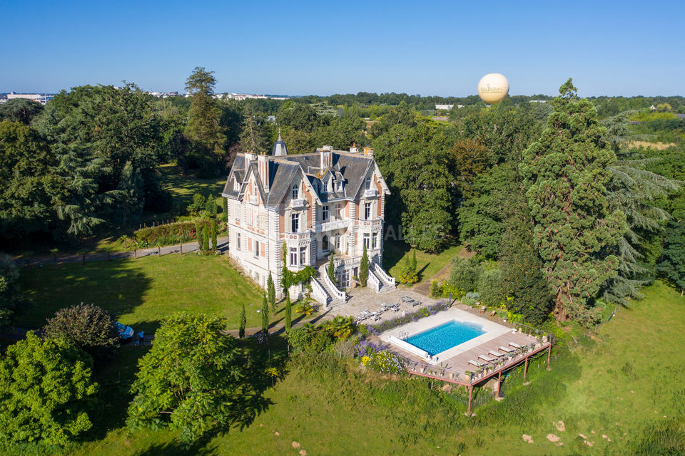 Slow Village - Château des Forges