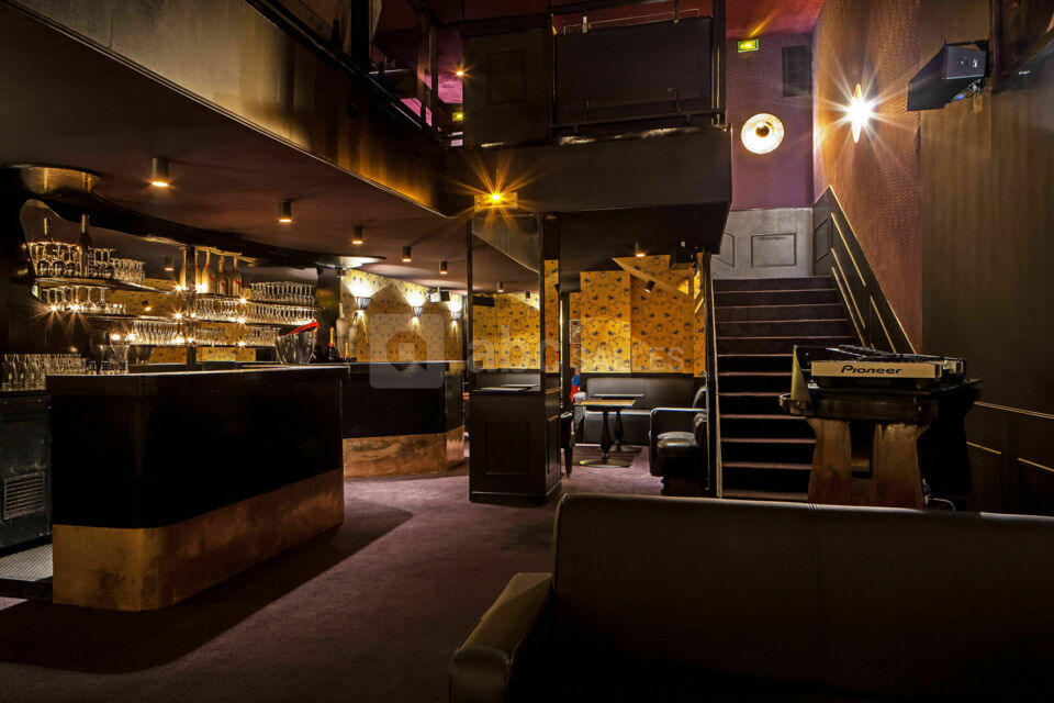 Le Scarlett