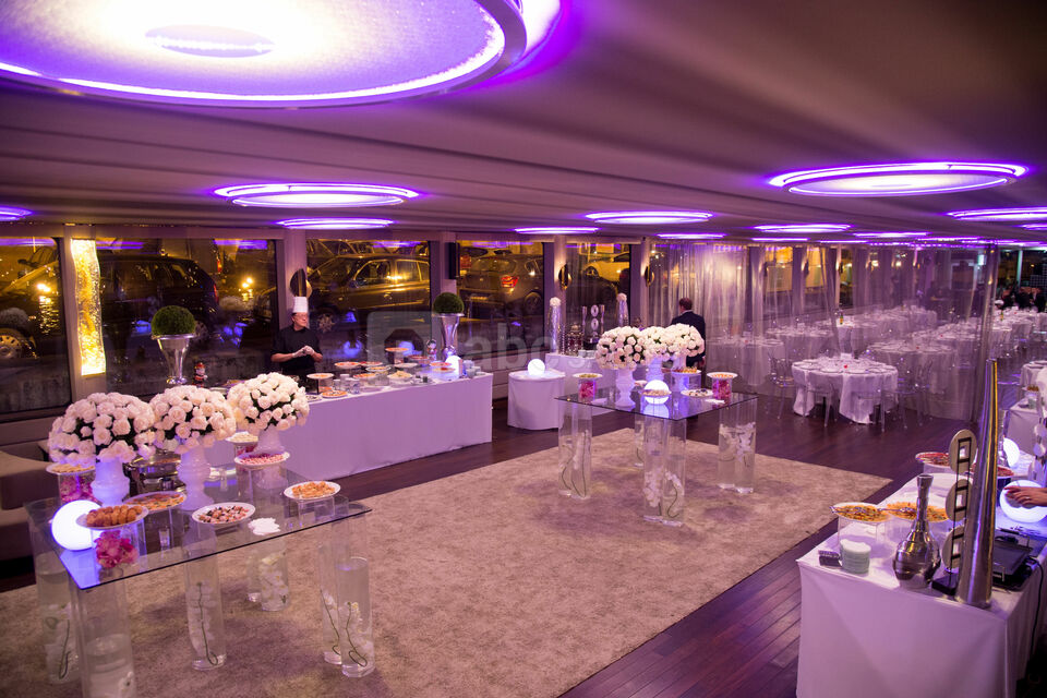 Buffet et repas assis