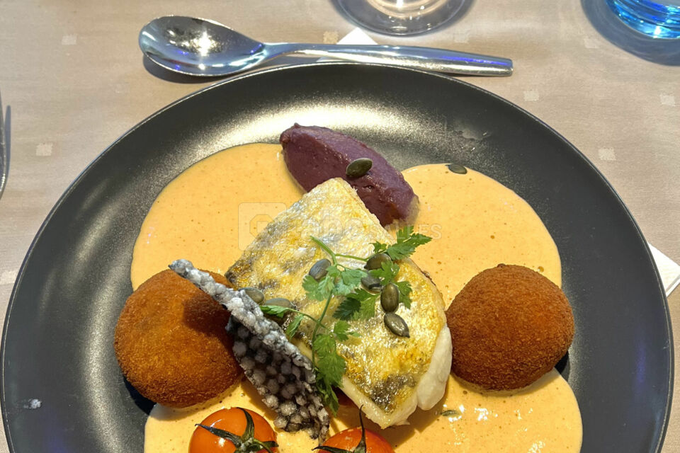 Logis Hôtel Le Néron