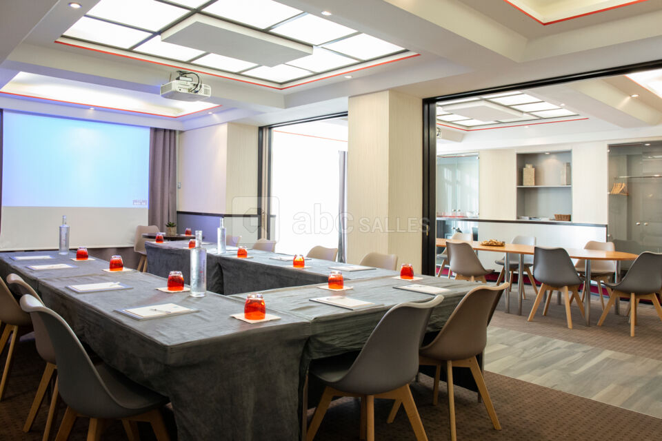 SALLE DE REUNION