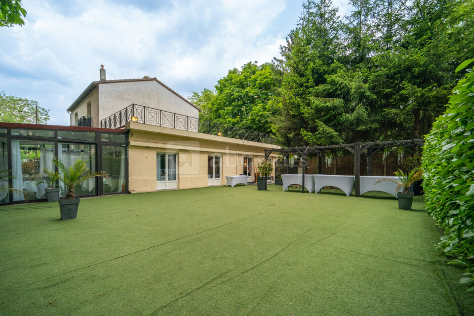 Moulin Vert