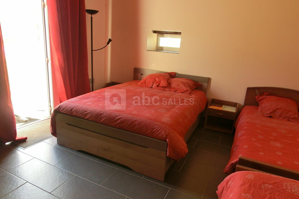 Chambre AMPEFY pour 4