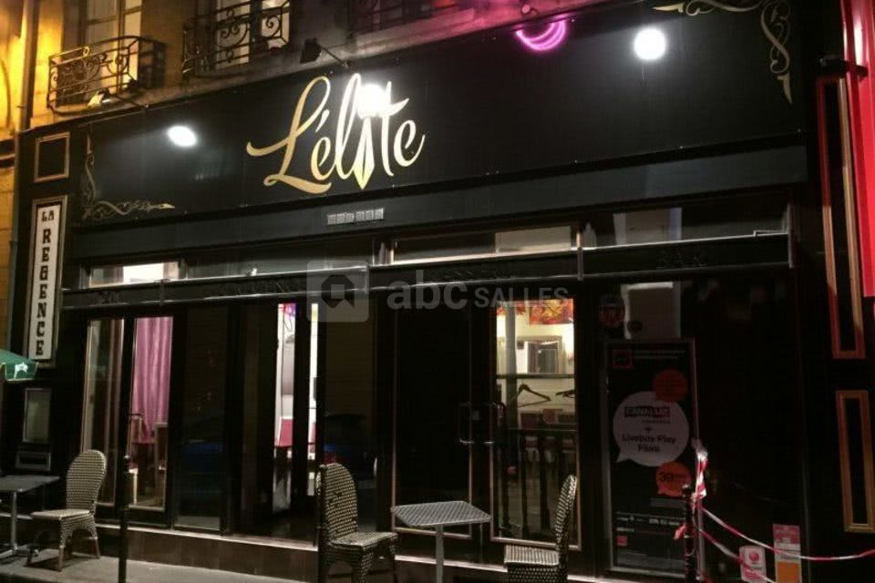 Façade, entrée & terrasse