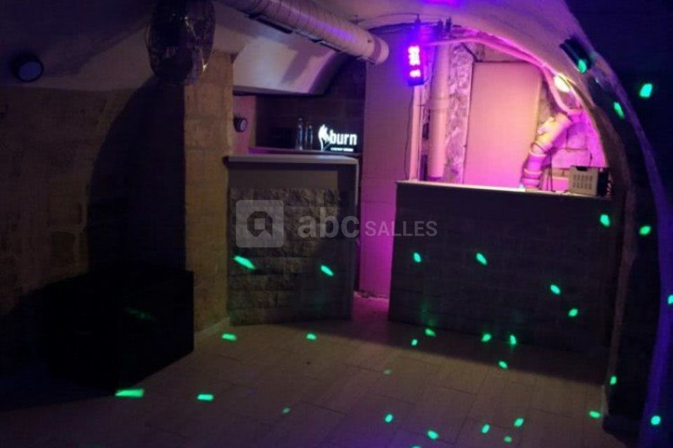 Caves voûtée - Night Club