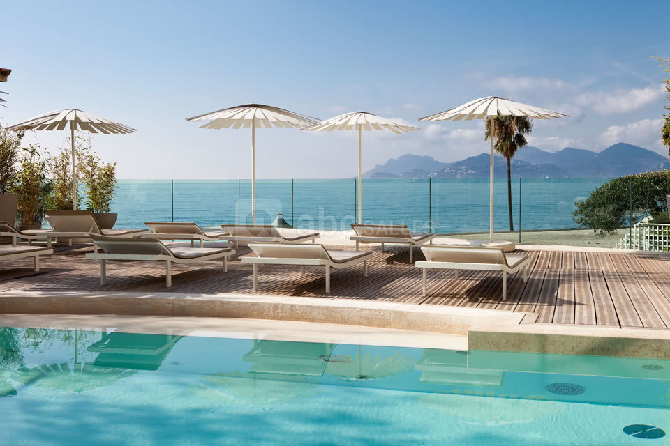 Piscine eau de mer chauffée
