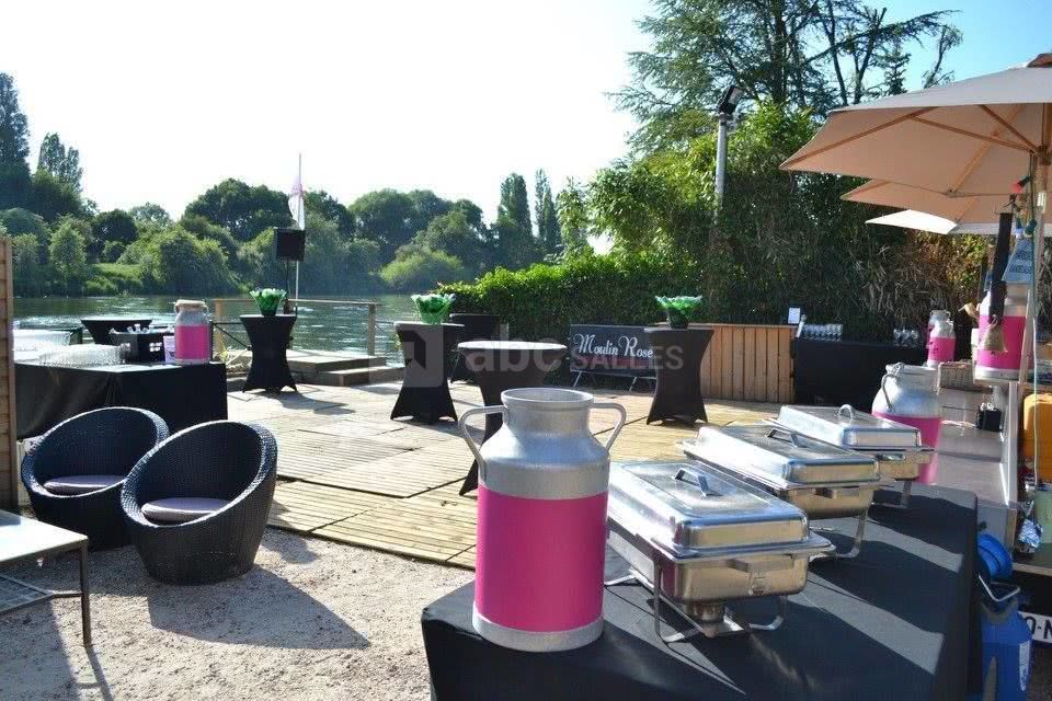 Le Moulin Rose