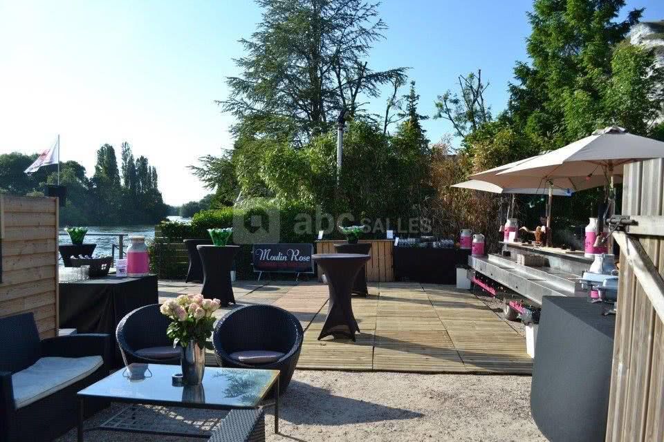 Le Moulin Rose