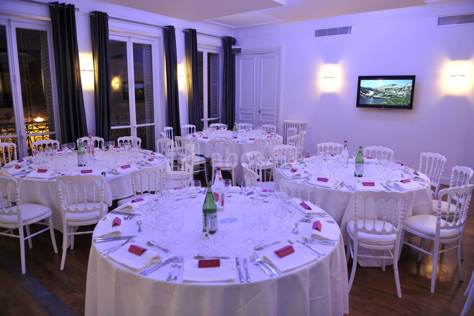 Dîner assis