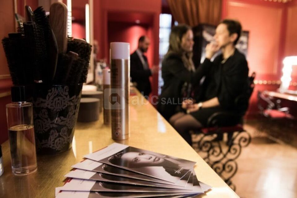 Studio Harcourt Paris