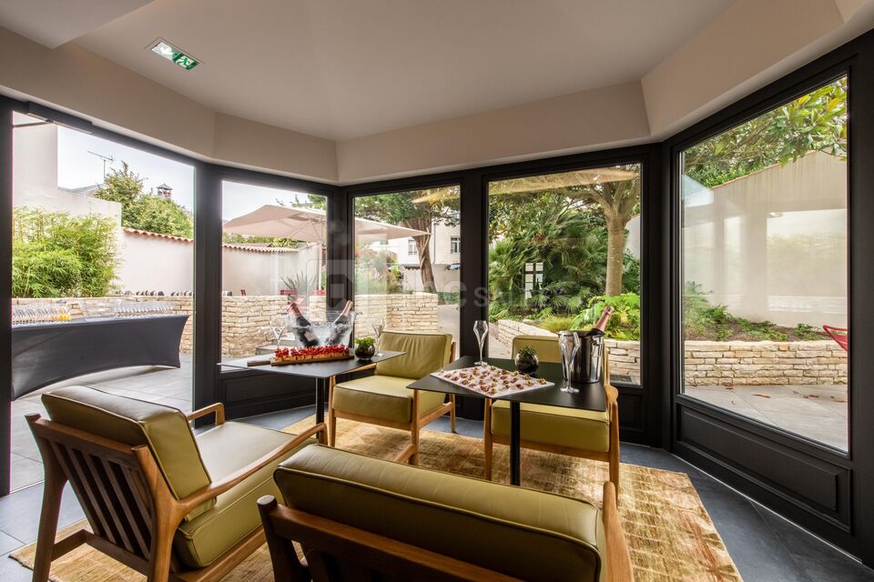 Le Saint-Nicolas****