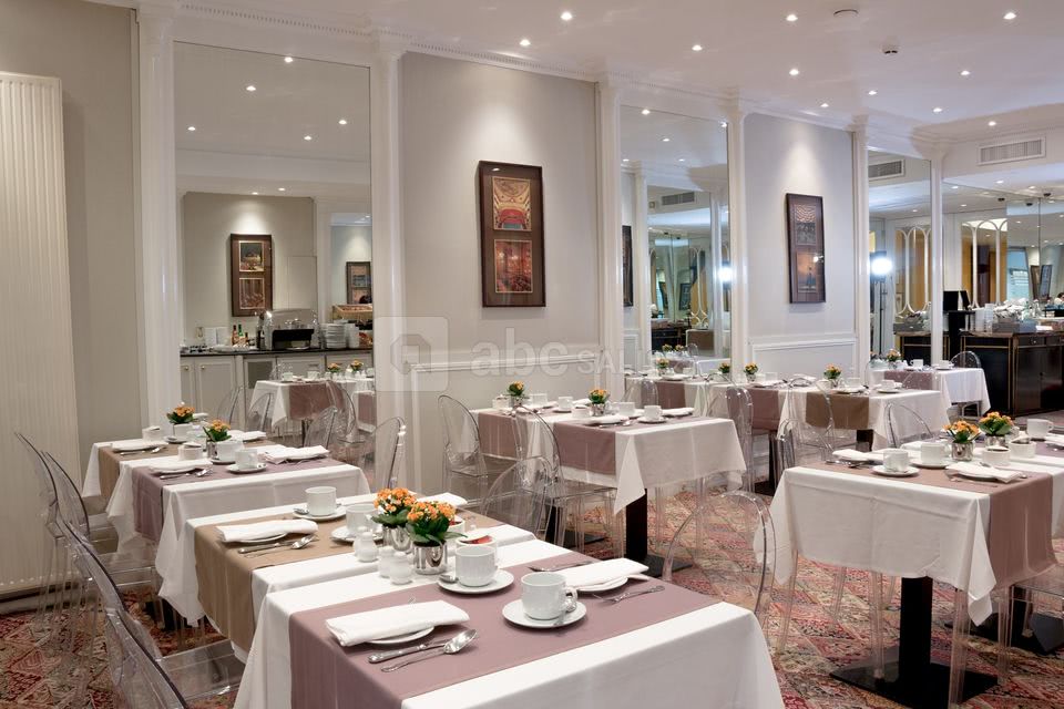 Salle petit-déjeuner
