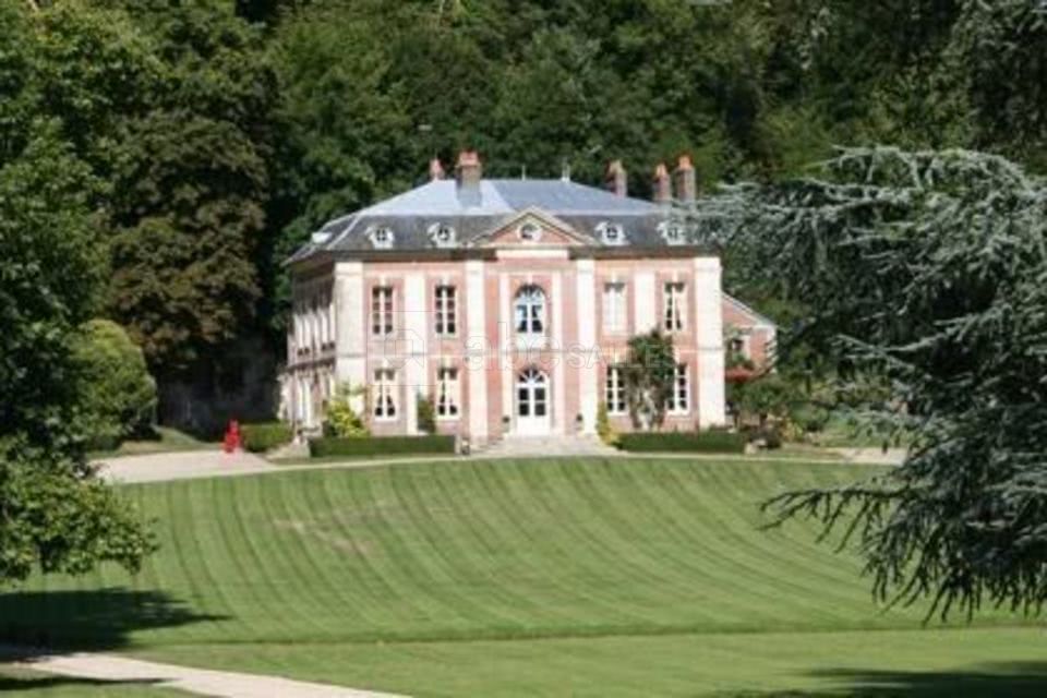 Le Château de la Vespière