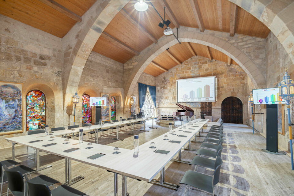 Le Dortoir des moines, configuration U