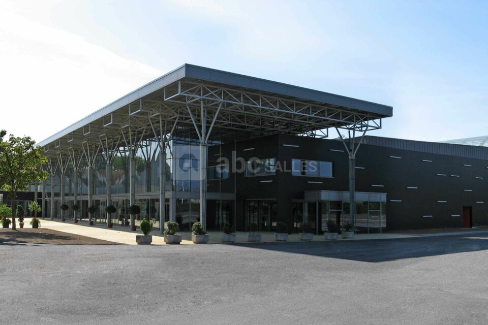 Mégacité, centre d'exposition et de congrès