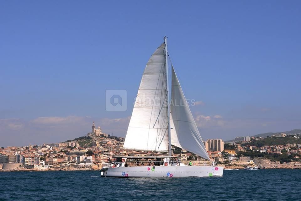 Maxi Catamarans Levantin