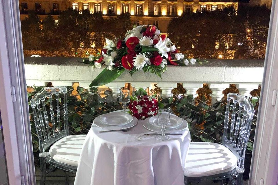 Vue imprenable Champs Elysées et tout Paris