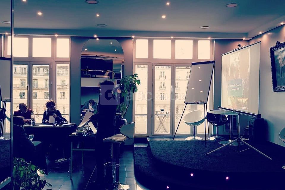 Espace de formations, réunions , brain storming, séminaires tout équipé