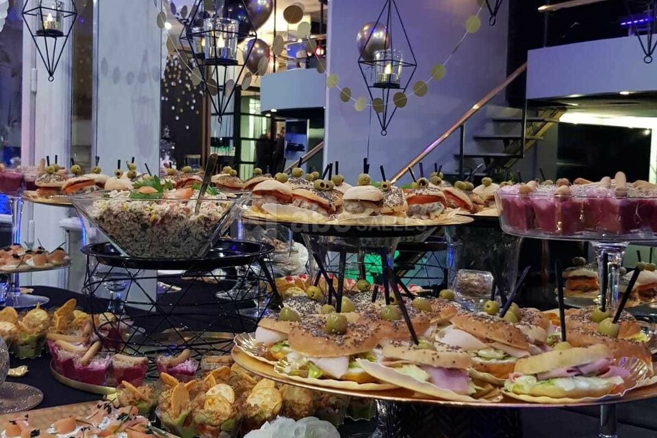 Soirée  d entreprise, buffets ,anniversaire