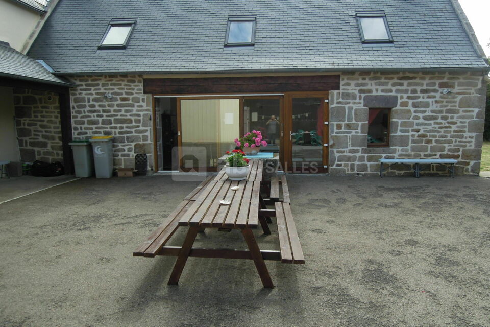 Détente dans la cour