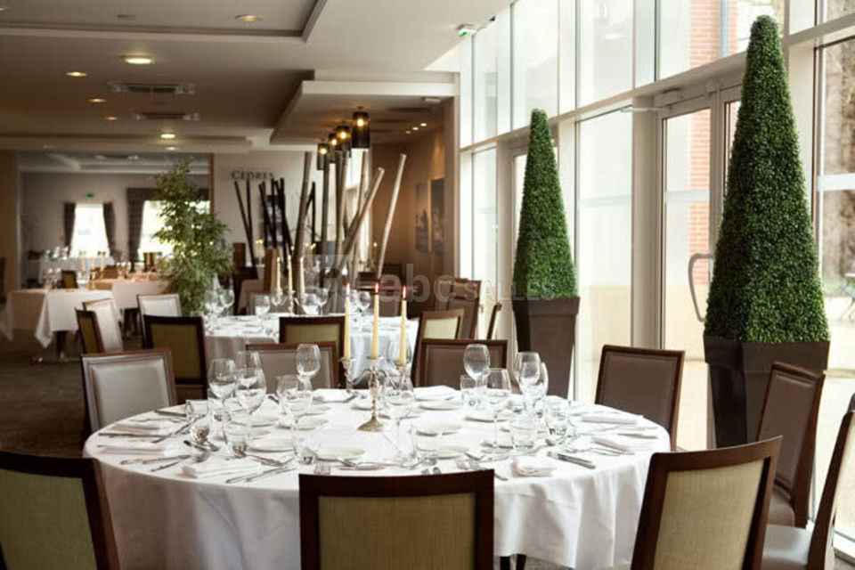 Le restaurant les platanes