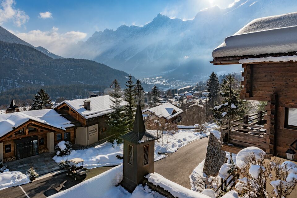 Vue sur la vallée de Chamonix depuis les chalets