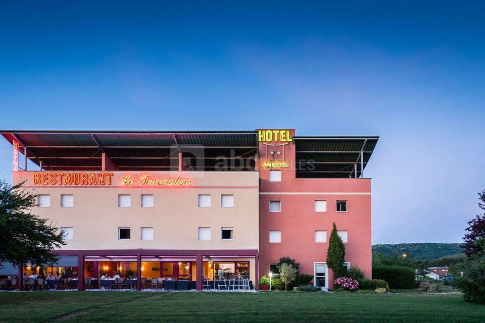Ambotel