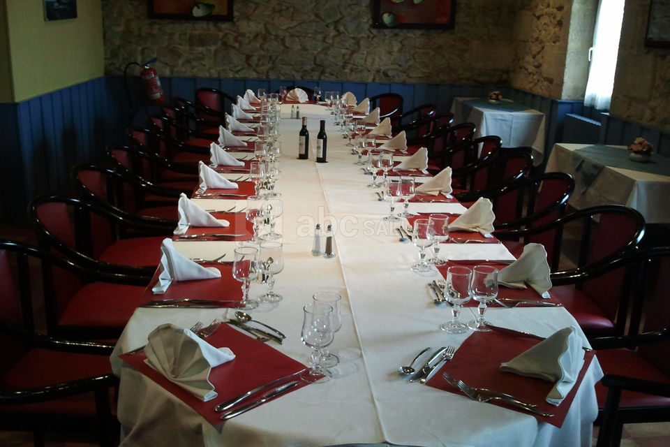 Salle cheminee