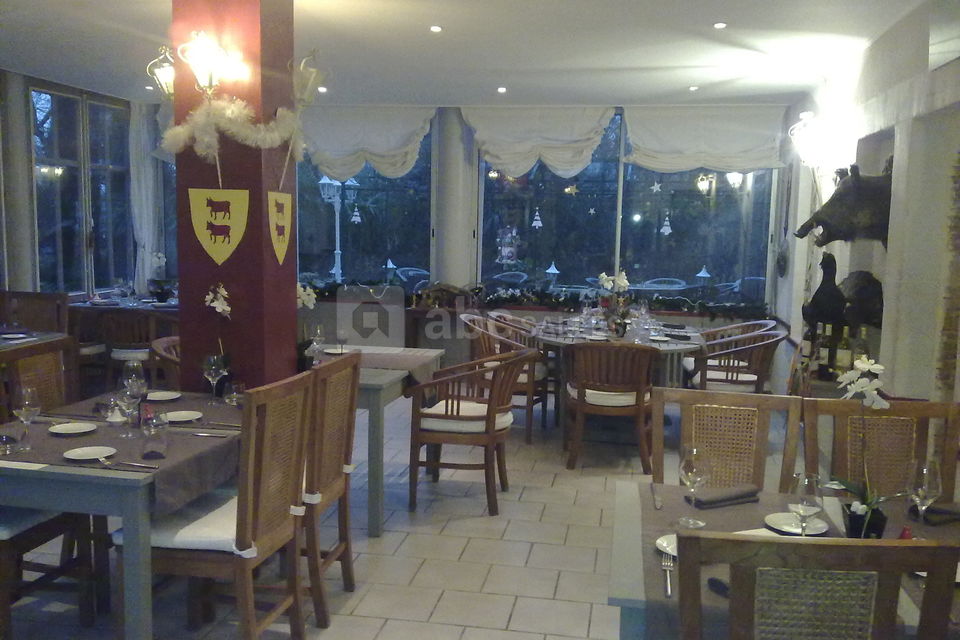 Le Dionysos-Hostellerie l'Horizon