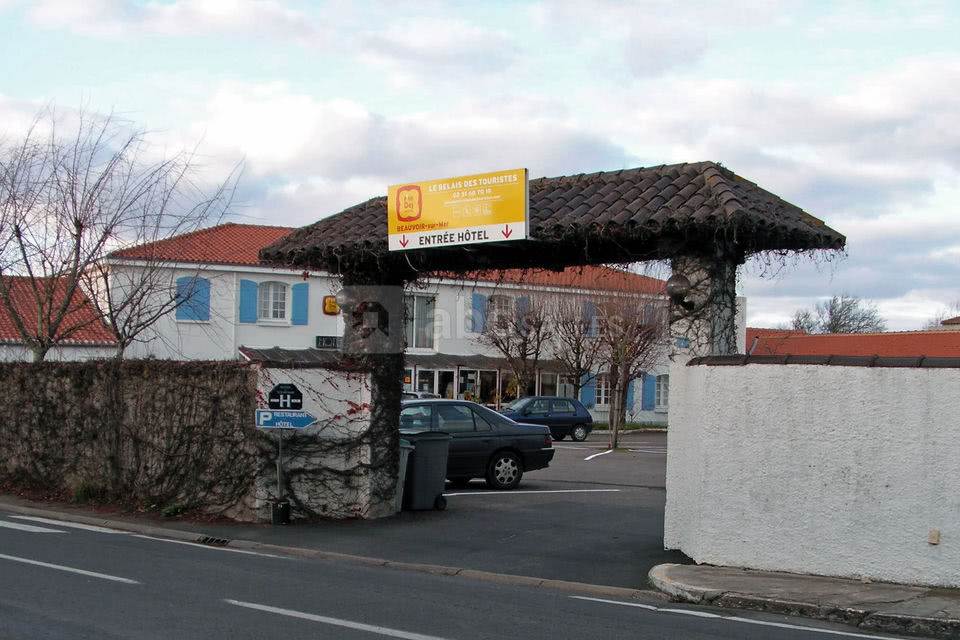 Le relais côté hôtel