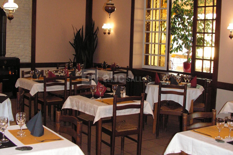 La salle de restauration du relais des touristes