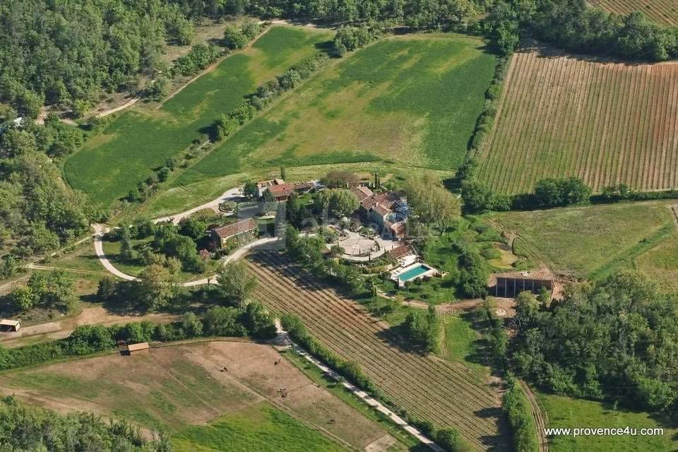 Une Campagne en Provence