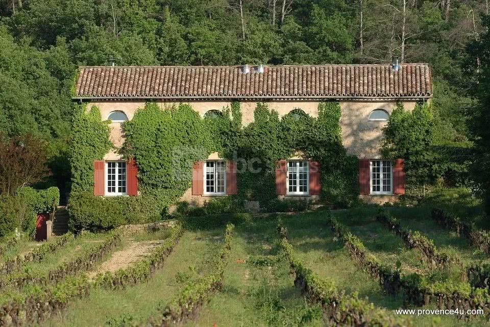 Une Campagne en Provence