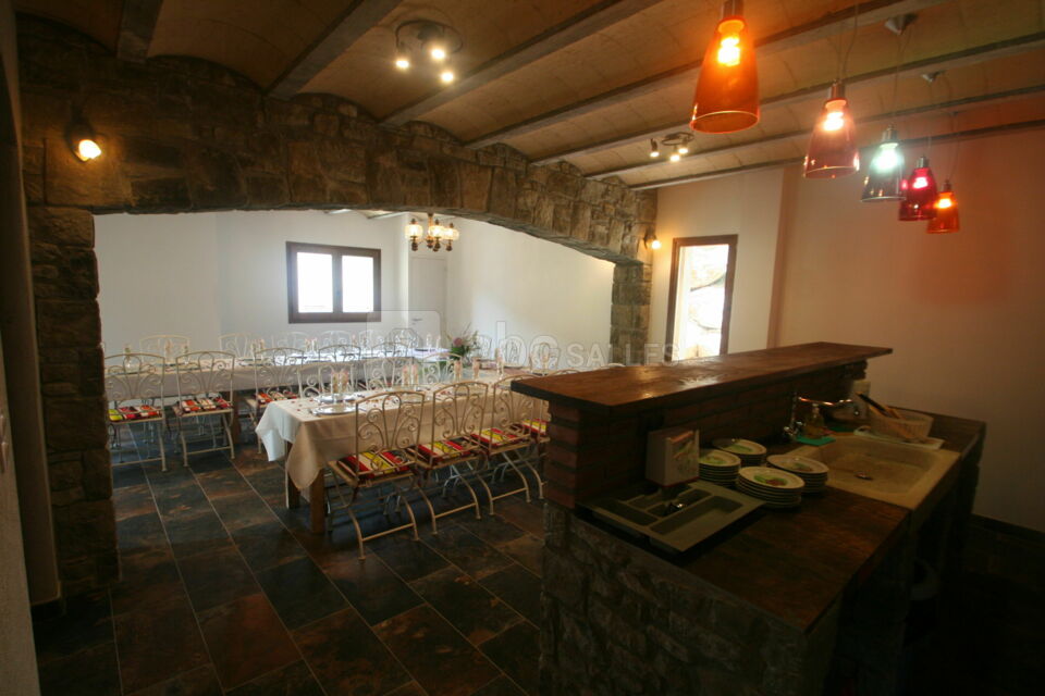 Vue sur la salle coté cuisine