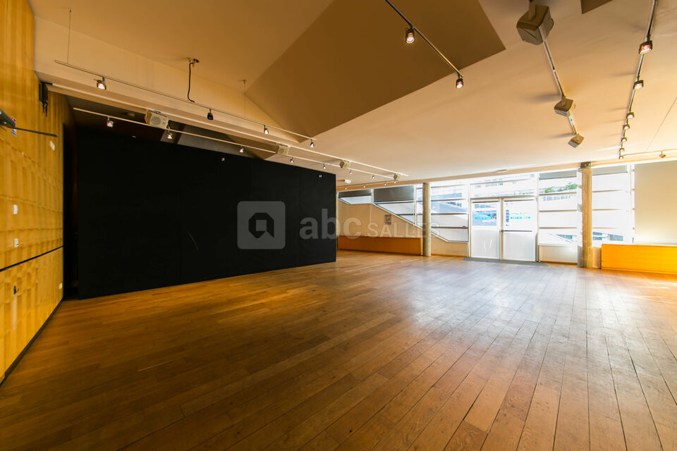 Salle de réception vide