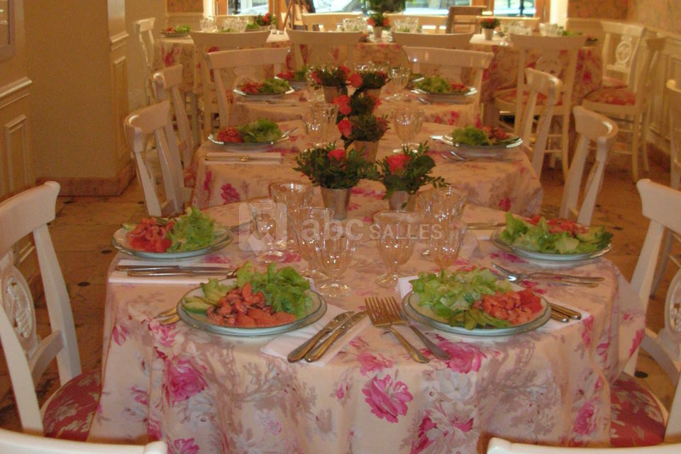 Salon