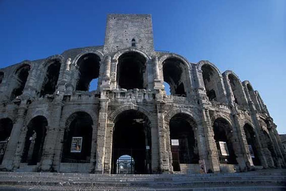 Arles