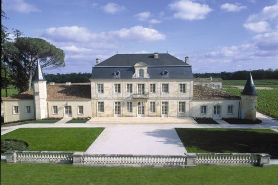 Château couhins-lurton