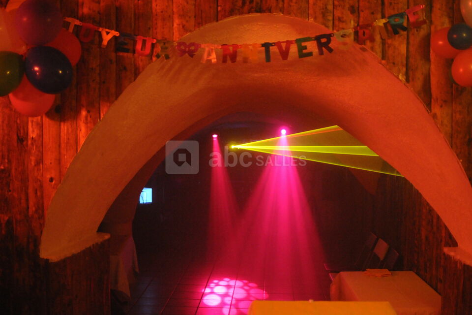 Eclairage salle air de fete