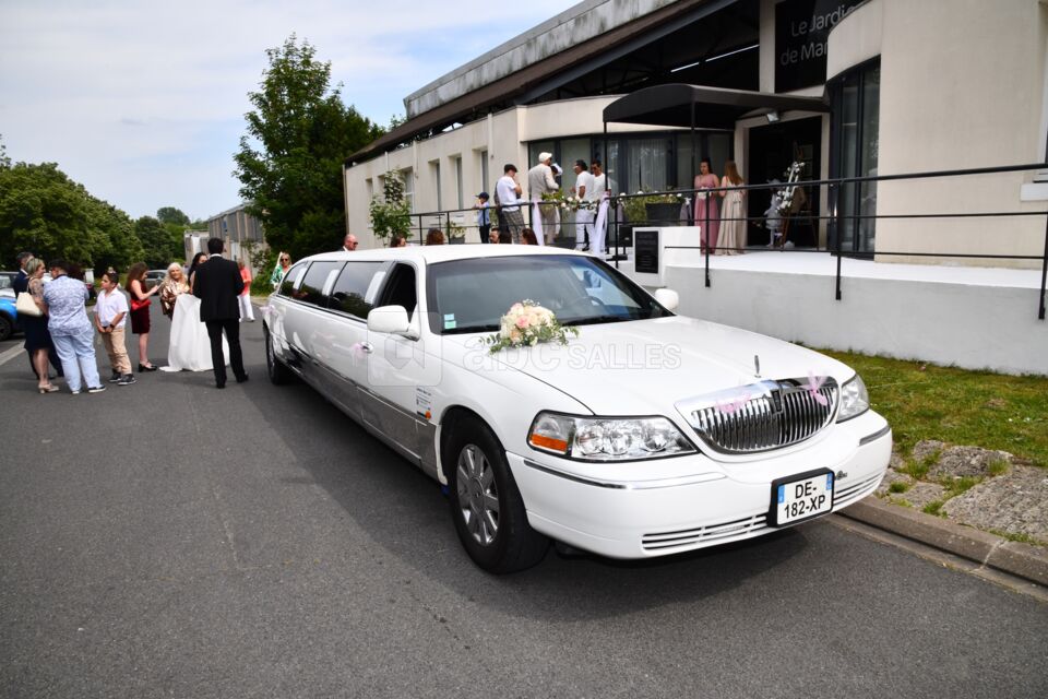 Accueil au pied de la salle