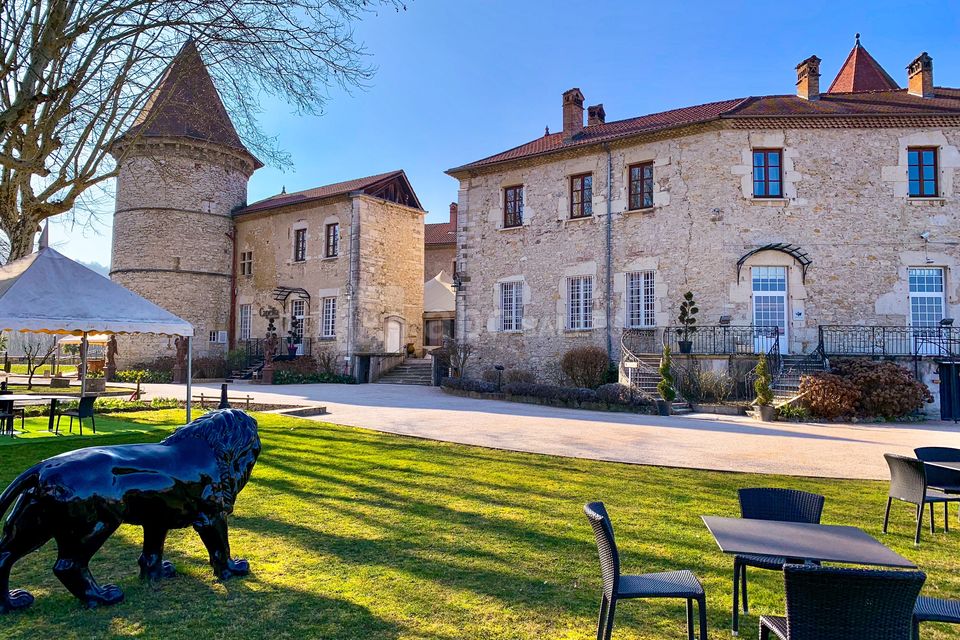 Le Château