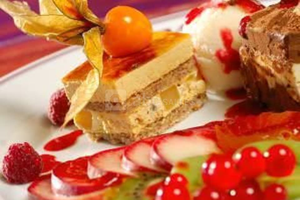 Assiette gourmande aux quatre desserts