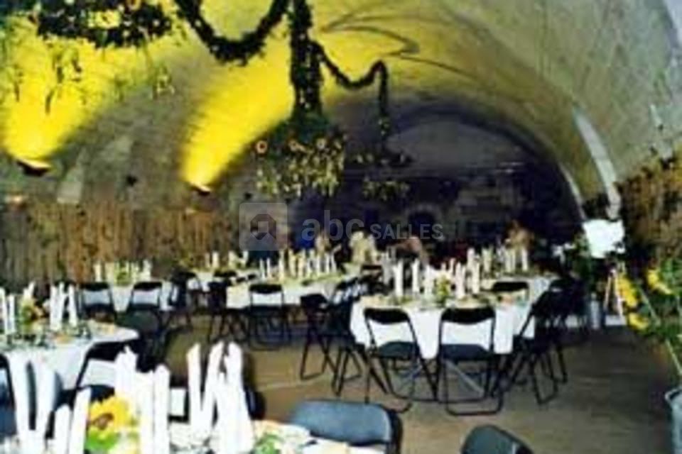 Salle de La Chapelle-Faucher