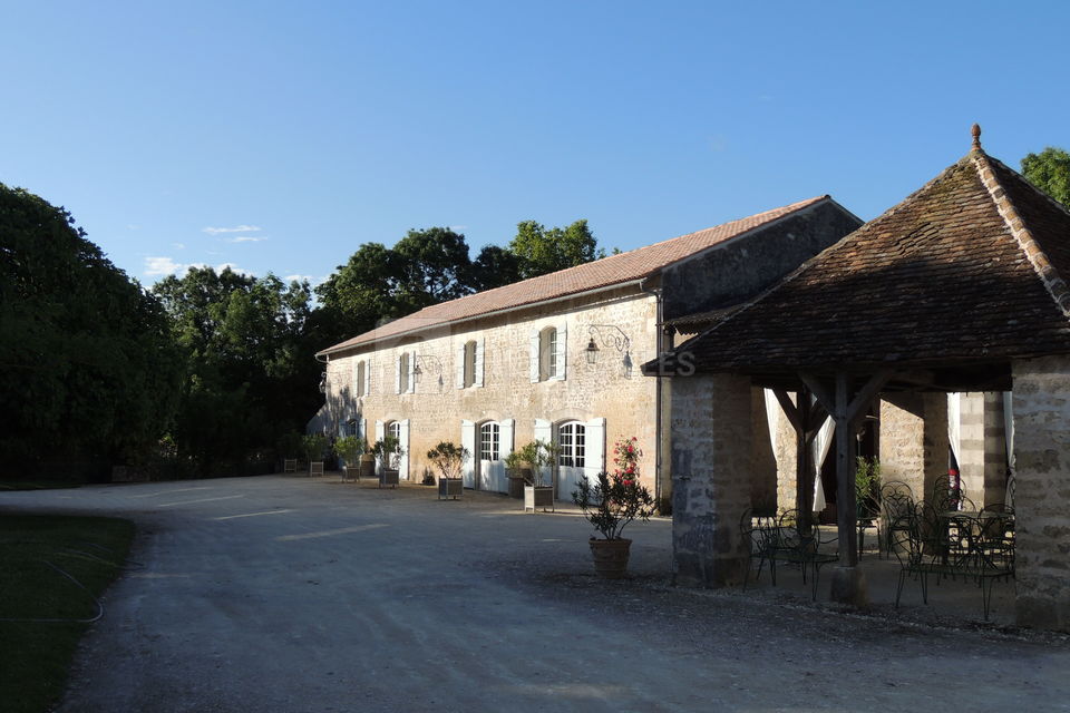 La salle et le lavoir