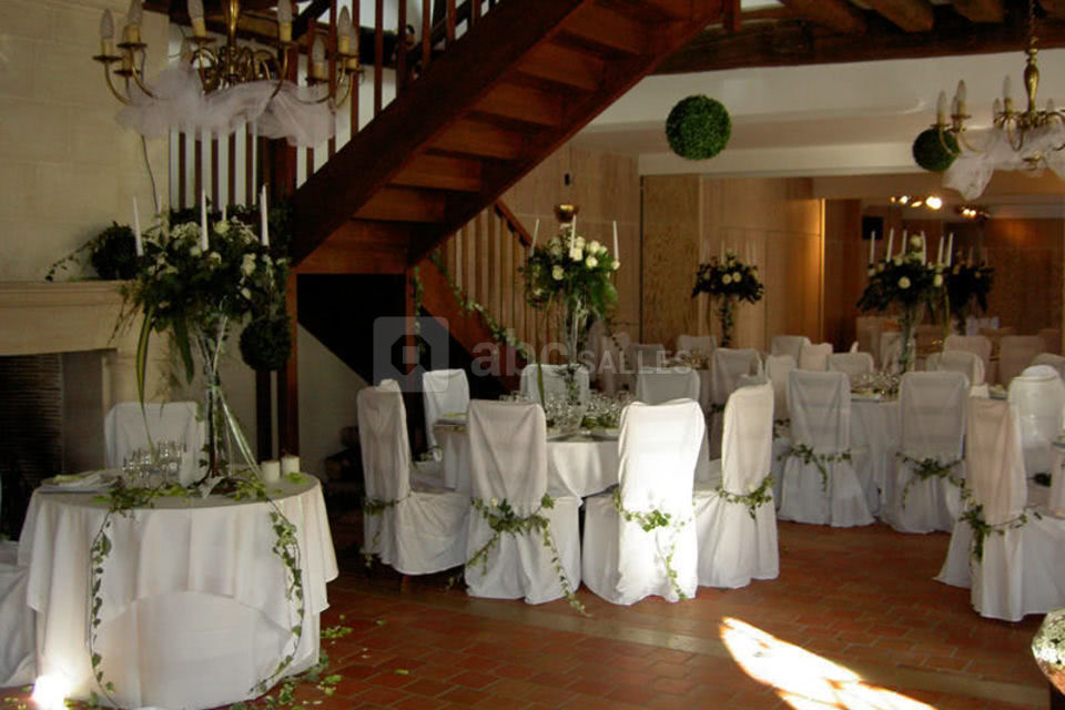 Les Salons du Parc de l'Auberge du Cygne de la Croix - ABC Salles