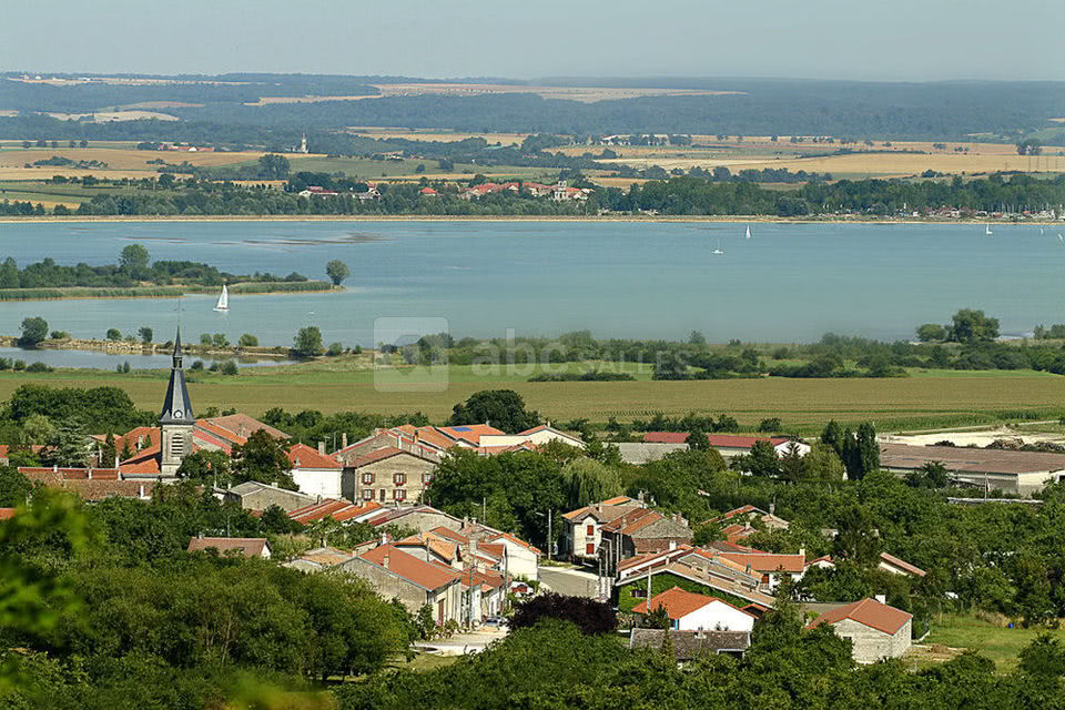 Lac de madine